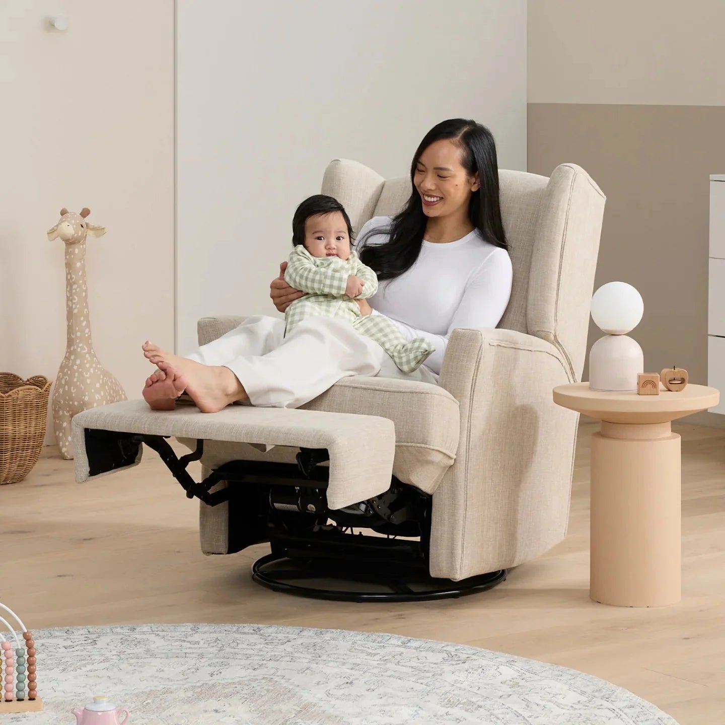 CHELSEA ELECTRIC RECLINER GLIDER CHAIR