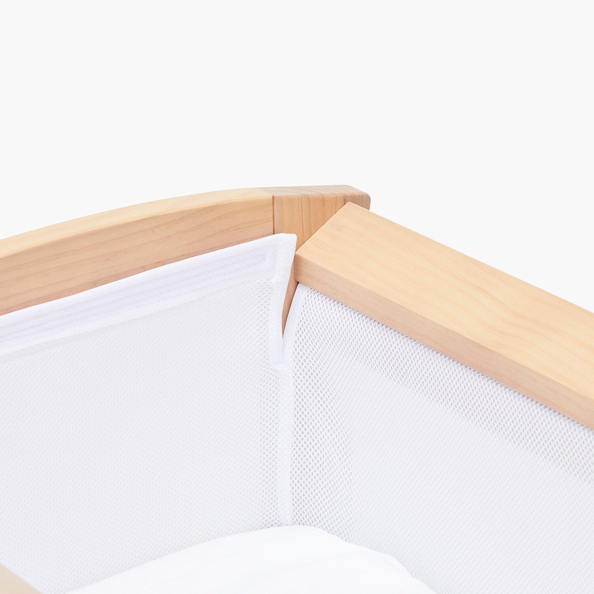 Amore Bassinet