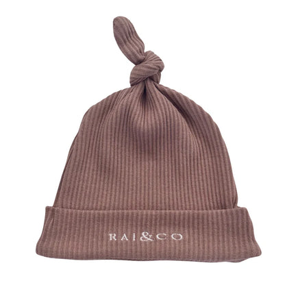 RAI & CO RIBBED KNOTTED BEANIE