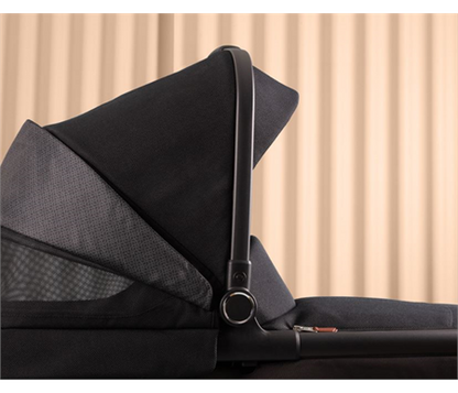 SILVERCROSS REEF FIRST BED FOLDING CARRYCOT