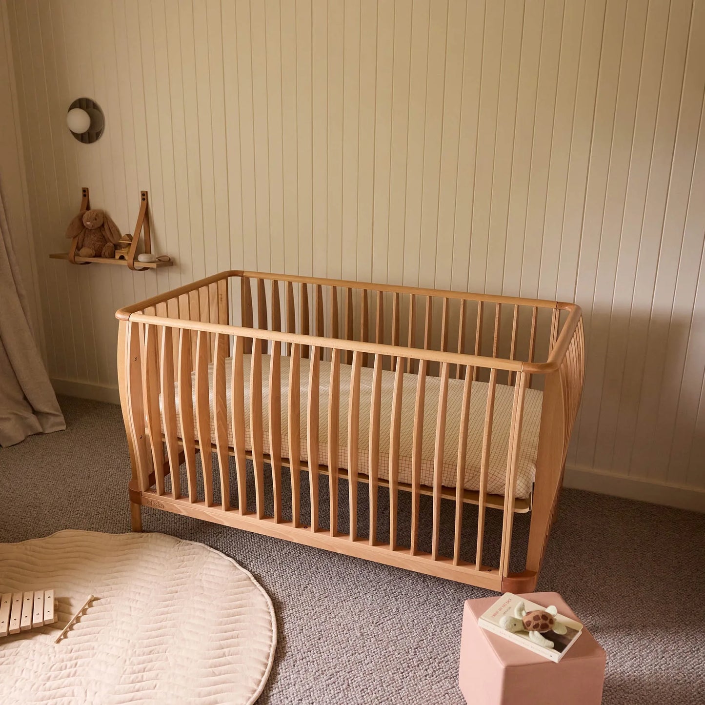ELLSKA SKYE COT